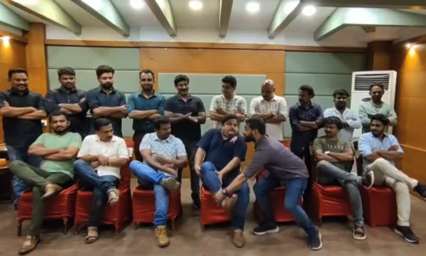 nirmal-palazhi-champikko-fun-video