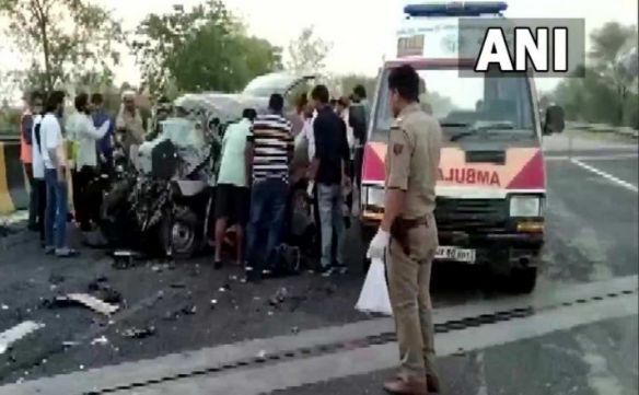  7 killed in collision on Yamuna Expressway 
