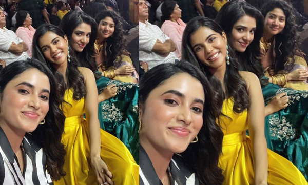 kalyani-priyadarshan-share-a-star-selfie