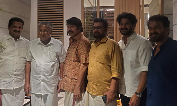 cm-pinarayi-vijayan-visist-mammootty-home