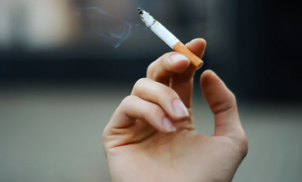 teenage-boy-hospitalized-due-to-smoking