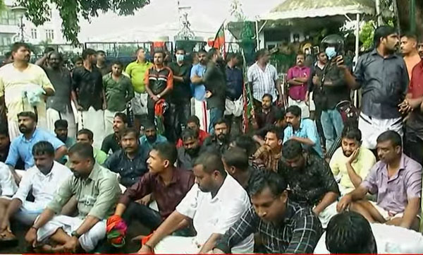 yuvamorch protest in front of secretariat