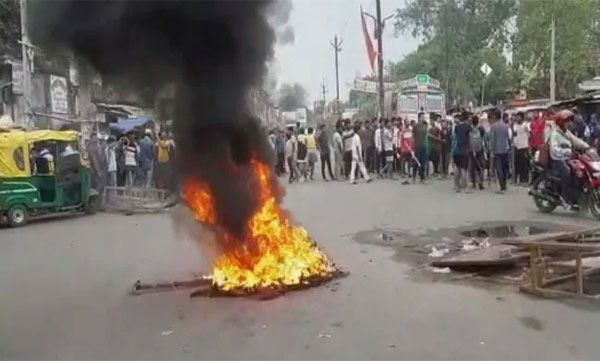 Violent Protests In Bihar Over  'Agnipath' Scheme