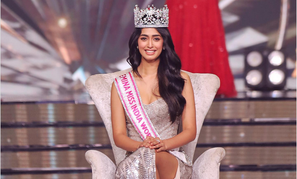 sini-shetty-crowned-miss-india