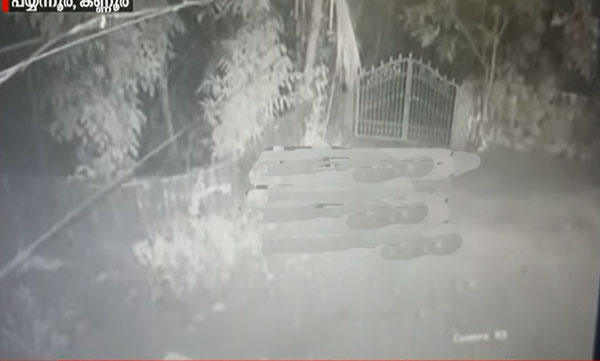 Bomb attack against RSS office at payyannur