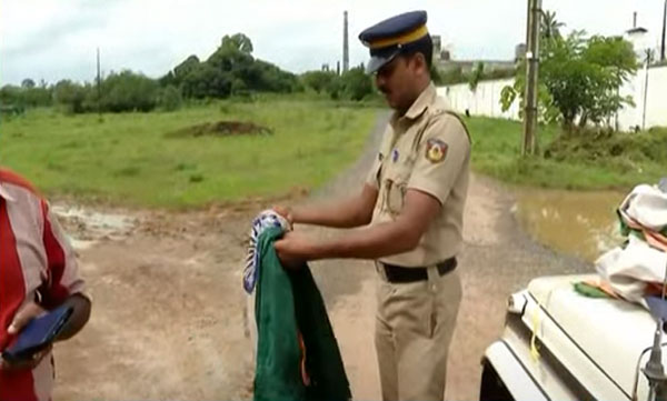 Dishonor to National flag in Kochi