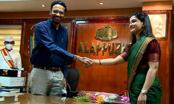 sriram-venkitaraman-took-charge-as-alapuzha-district-collector