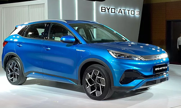 byd-atto3-launched-in-india-with-521km-range-price-announcement-next-month-news
