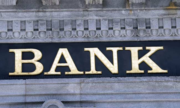 Top Bank officer, Wife Duped Ex Senior officer's crores