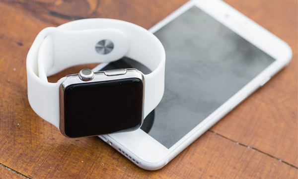 indian-teen-survives-from-accident-using-apple-watch