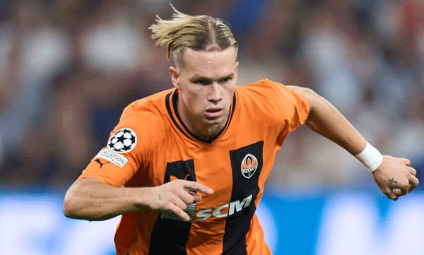 Mykhailo Mudryk: Shakhtar Donetsk pledge £22m to Ukraine war