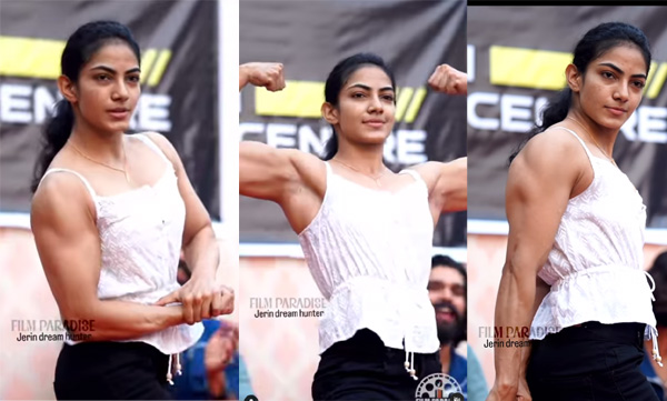 I don't know how to speak well, but I will show some nice poses