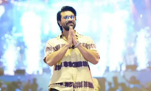 ram-charan-about-performnace-of-chiranjeevi-in-waltair-veerayya-movie