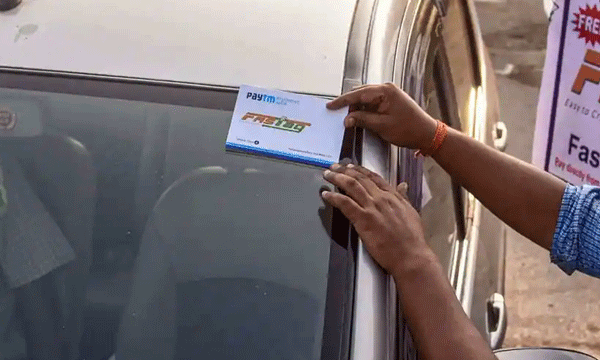 Fastag recharge goes wrong, motorist loses ` 99,997
https://www.thehansindia.com/karnataka/fastag-recharge-goes-wrong-motorist-loses-99997-780526