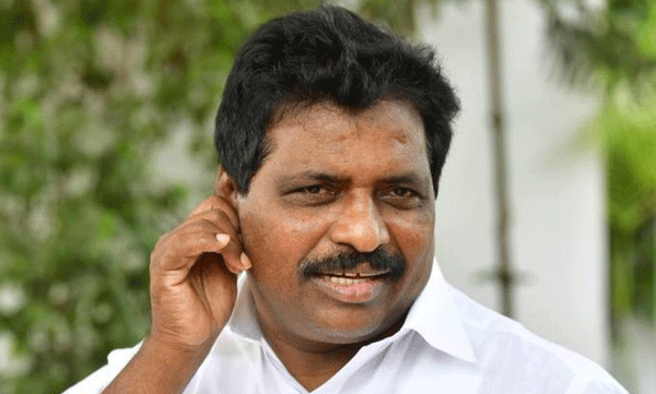 Kodikunil Suresh claims to the Congress Working Committee