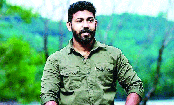 DYFI against akash thilankari