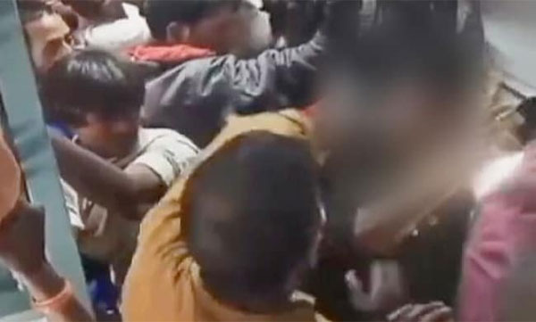 Tamil Or Hindi  Man Asks, Then Assaults Migrant Workers