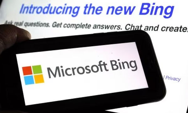 I love you: Chatbot to open love to customer