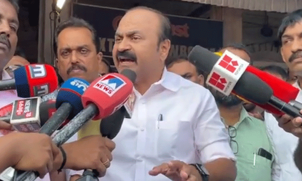 If Akash thillankkeri, the accused in the murder case, goes public, many high-ranking cpm leaders will be trapped; VD Satheesan