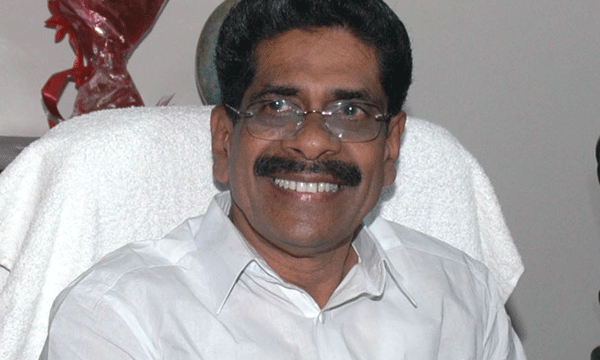 mullappally in congress working committee