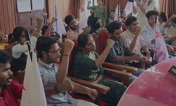 Ex-principal's argument falls apart: Kasaragod Govt. The drinking water in the college was found to be contaminated