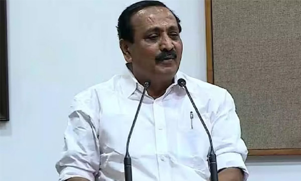 Congress has to remain silent if it wants position and respect': MK Raghavan criticizes party: KPCC seeks explanation