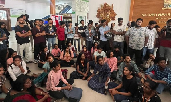 A student was bitten by a street dog who was expelled for being a minute late in the hostel