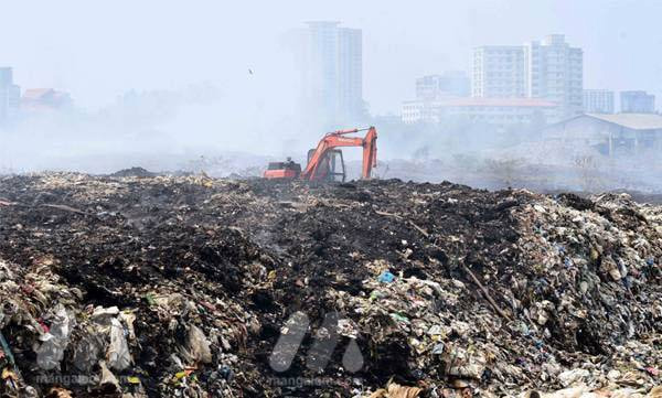 Kochi Corporation should provide detailed information on the amount spent on waste management: High Court