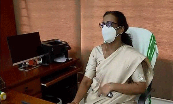 Sisa Thomas; The show cause notice barred further action by the government