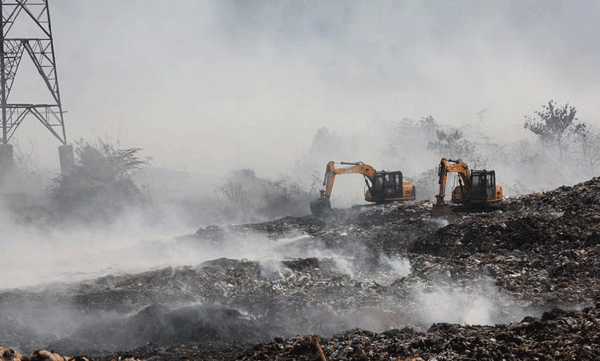 The fire at Brahmapuram was completely extinguished; Firefighting continues in Brahmapuram