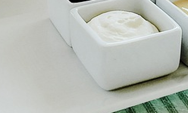 reasons-you-should-be-eating-curd-daily