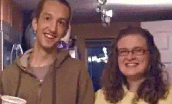 29 year old saves three crore to retire at 35 