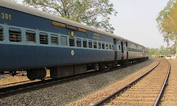 The door from the general to the reservation compartment will be closed
