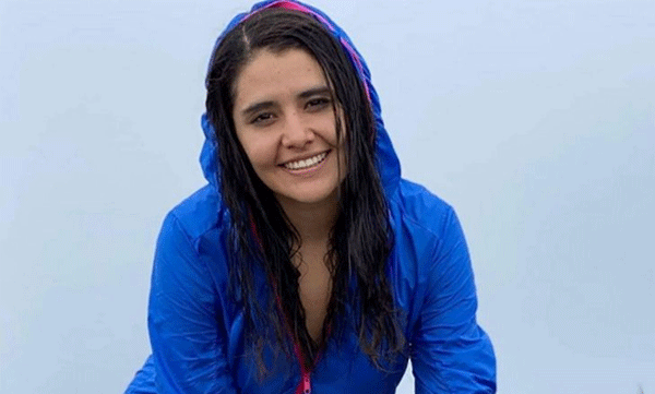 Mexican woman aims for world record: 31-year-old woman plans to stay on volcano for 32 days