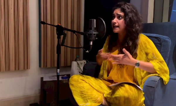 Keerthy Suresh shares dubbing video of deleted scene from Dasara Movie