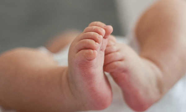 The vaccine was given alternately; An 8-day-old baby was given a 6-week post vaccination