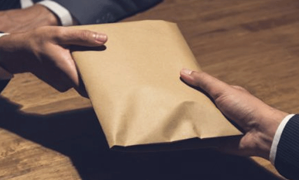 Vigilance with hitlist of scammers