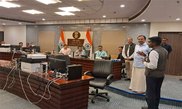 EAM opens control room to help NRIs from Sudan