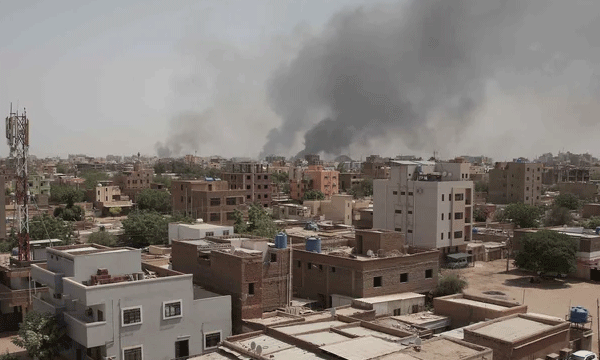 Fighting intensified in Sudan's Khartoum: Center refer not to go to Indian embassy
