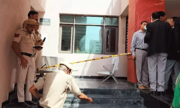 firing at delhis saket court