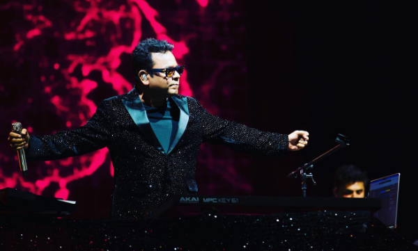 ar-rahmans-live-concert-stopped-by-pune-police