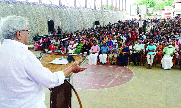 CPM associate organization's seminar thousand officers attended