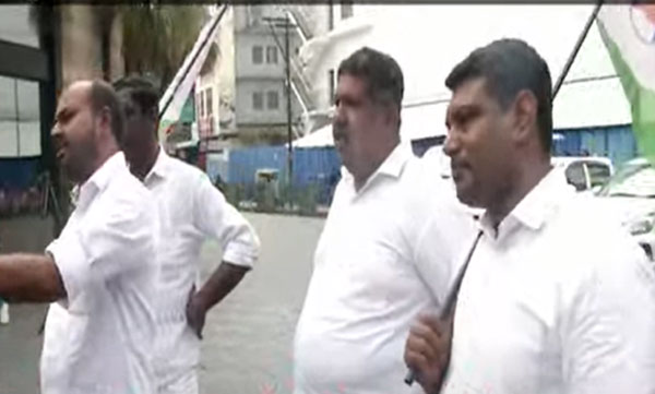 Kerala Story; protest in front of Theater 