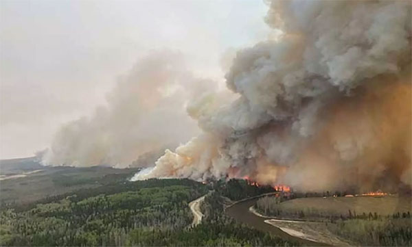 27 Dead In Gold Mine Fire Tragedy In Peru