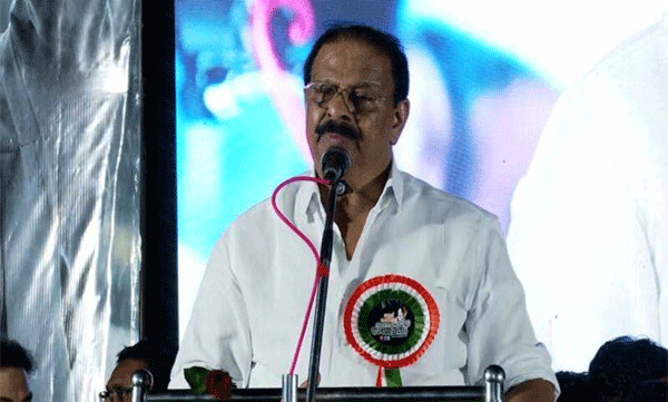 k sudhakaran says pinarayi vijayan became corrupted after being cm of kerala