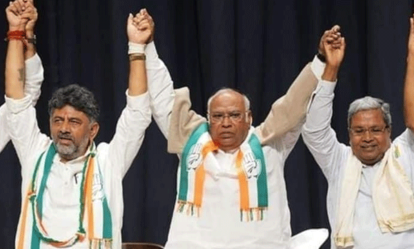 siddaramaiah and dk shivakumar going to delhi to meet congress leader mallikarjun kharge