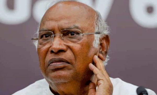 defamation case court send notice to mallikarjun kharge