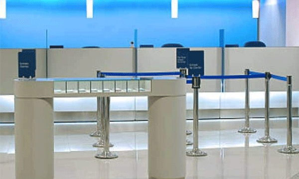 Bank Robber Conquered by Love: Accused Turns Off Crime