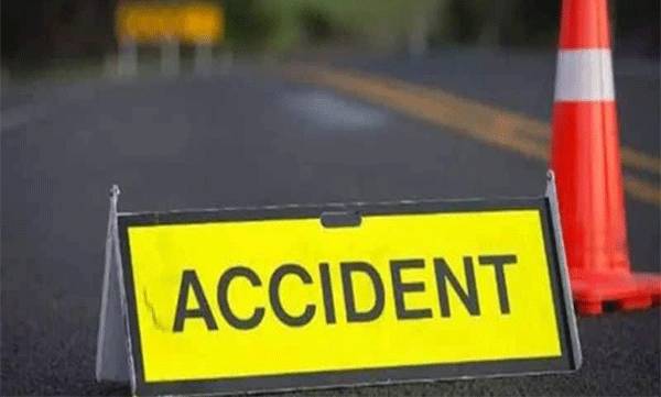 10 killed in mysuru private bus car collision