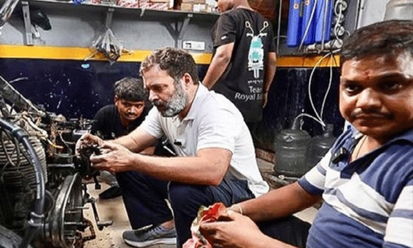 Rahul Gandhi visits motorcycle mechanics’ workshop